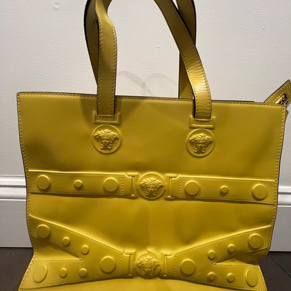 Versace La Medusa Yellow Leather Studded Tote Handbag Made In Italy w Strap